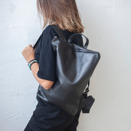 Kuprinė lygios odos  Kuprinė lygios odos