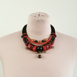 Kaklo papuošalas moterims