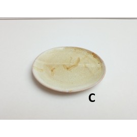 Rankų darbo gintaro ruko spalvos keraminis puodelis bei lėkštutė