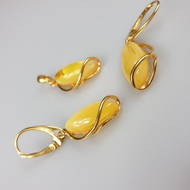 Paauksuotas Balto gintaro papuošalų rinkinys. Auskarai. Pakabukas Paauksuotas Balto gintaro papuošalų rinkinys. Auskarai. Pakabukas