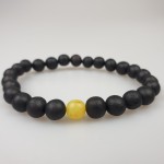 Juodo gintaro apyrankė JAI