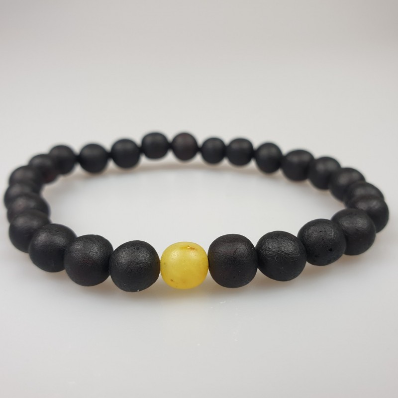 Juodo gintaro apyrankė JAI