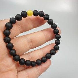 Juodo gintaro apyrankė JAI