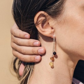 Auskarai  "Apvalučiai". Ilgi gintariniai auskarai. 