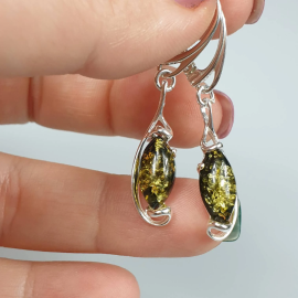 Auskarai gintariniai. Dovana Jai. Žalio gintaro auskarai.