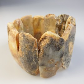 Gintarinė apyrankė dovana jai Gintarinė apyrankė dovana jai