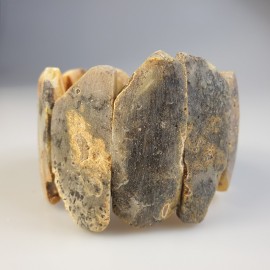 Gintarinė apyrankė dovana jai Gintarinė apyrankė dovana jai