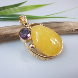 Gintarinis pakabukas paauksuotas Balto gintaro pakaukas Dovana jai