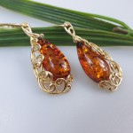 Auskarai gintariniai paauksuoti Kalėdinė doavana Jai