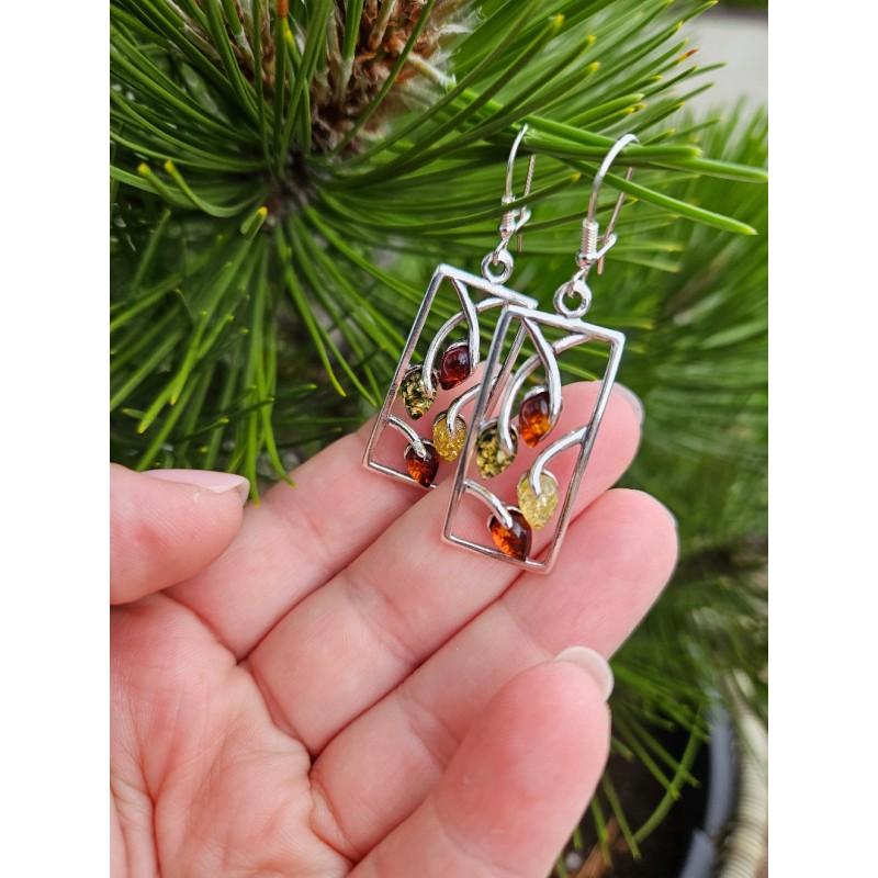 Sidabriniai auskarai su gintaru "stačiakampiai" Sidabriniai auskarai su gintaru "stačiakampiai"