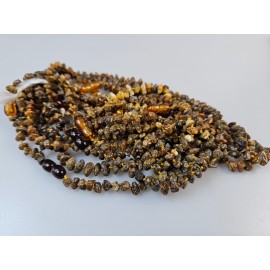 žalio gintaro karoliai vaikams 