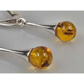 Gintariniai auskarai su inkliūzais Gintariniai auskarai su inkliūzais