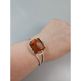 Sidabrinė apyrankė su gintaru dovana jubiliejui