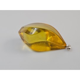 Gintaro Pakabukas, gintarinis pakabukas su gintaru bus puiki prabang bei uniklai dovana Jai šv. Kalėdų ar kita proga. 