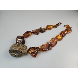 Gintariniai karoliai gydomasis gintaras žalio gintaro karoliai