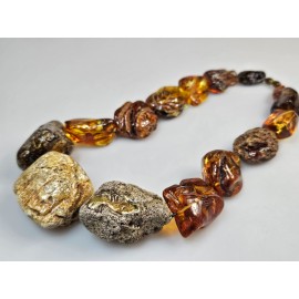 Amber necklace Masyvūs gintariniai karoliai margi įspūdingi Raw Amber necklace Amber necklace Masyvūs gintariniai karoliai margi įspūdingi Raw Amber necklace