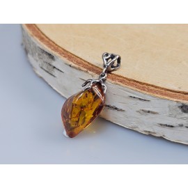 Gintaras pakabukas sidabbrinis gintarinis pakabukas dovana mamai žmonai Jai