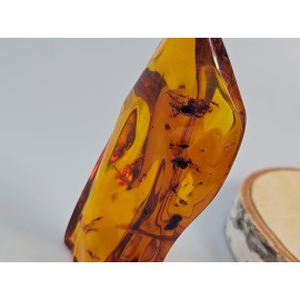 Gintaras su inkliūzais didelis gintaro akmuo suvenyras iš Lietuvos 