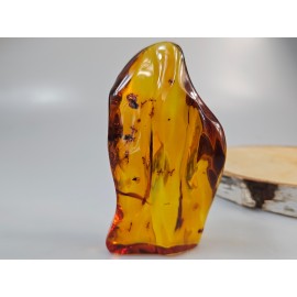 Gintaras su inkliūzais didelis gintaro akmuo suvenyras iš Lietuvos 