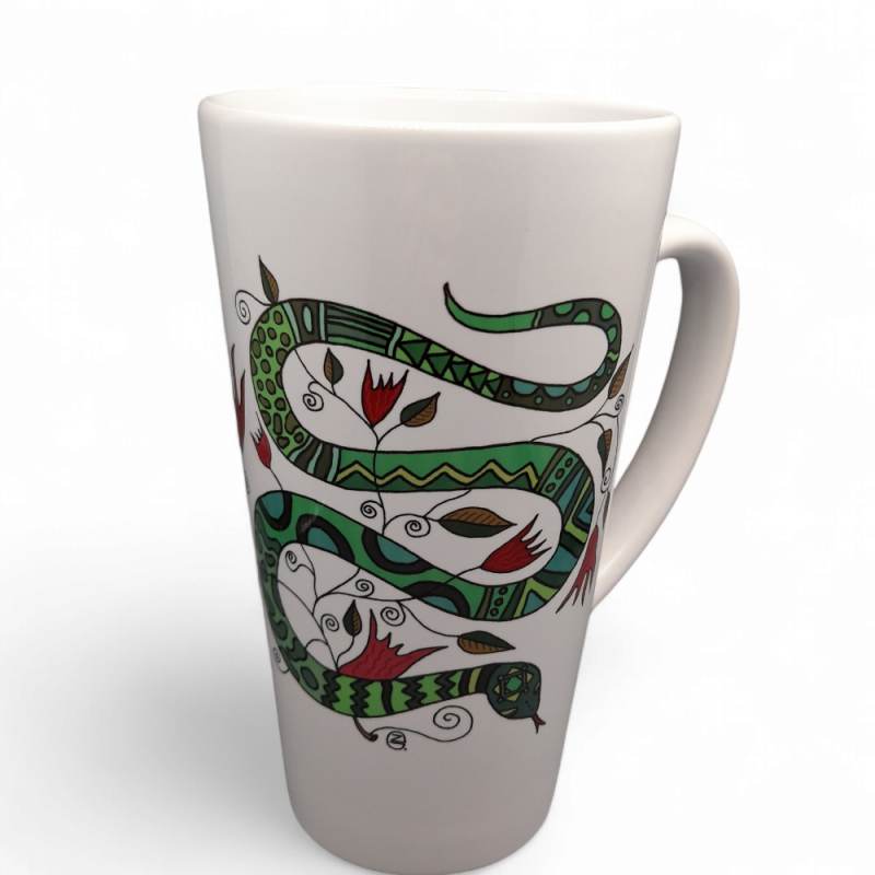 Dekoruotas puodelis, Žalioji medinė gyvatė. 500 ml.