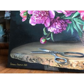 NATIURMORTAS «Bijūnai krepšelyje ir žirklės» 