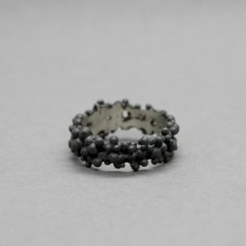 Žiedas_Kregždžių lizdas_Juodintas sidabras