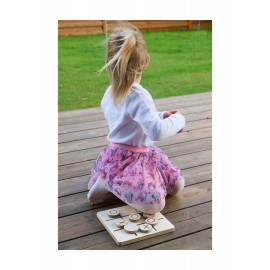 Stalo žaidimas "Kryžiukai-nuliukai"