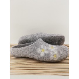 Šlepetės ramunėlės