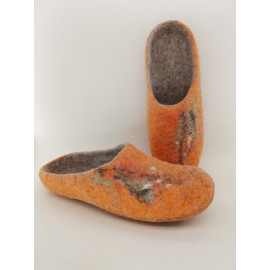 Oranžinės šlepetės