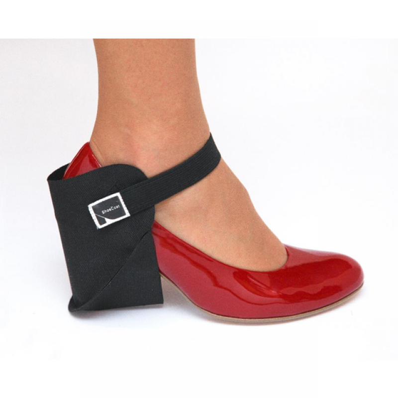 JUODA BATŲ APSAUGA DEŠINIAM BATUI