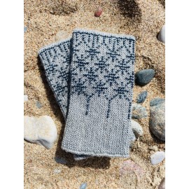 Riešinės pilkos spalvos su hematito karoliukais 15X7,5cm