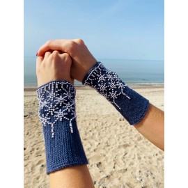 Riešinės pilkšvai-melsvos spalvos 15X7,5cm