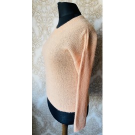 Megztas megztinis iš alpakos su šilku prinokusio abrikoso spalvos
