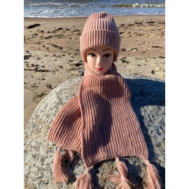 Alpakos, vilnos ir šilko komplektas. Kepurė ir šalikas.