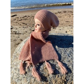 Alpakos, vilnos ir šilko komplektas. Kepurė ir šalikas.