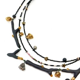 Juodo porceliano vėrinys "ANkstyvas pavasaris"