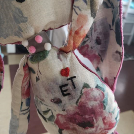 Supuoklių kiškutis Levanda