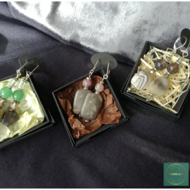 Auskarai su agato  akmenukais 