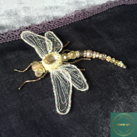 Segė "Laumžirgė ilgakojė Saulė"