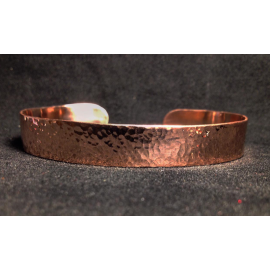 Varinė kalinėta apyrankė 10 mm pločio