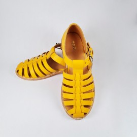 Rankų darbo odinės basutės geltonos spalvos