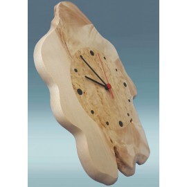 Medinis sieninis laikrodis 