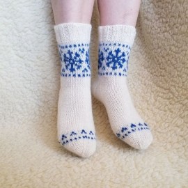 Baltos moteriškos vilnonės kojinės „Pūga“