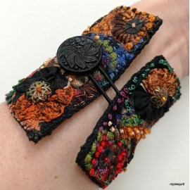 APYRANKĖ  APYRANKĖ