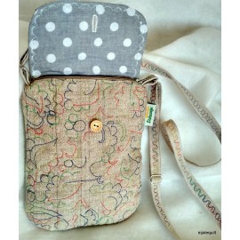 RANKINĖ PER PETĮ (lininė) RANKINĖ PER PETĮ (lininė)