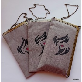 TELEFONO DĖKLAS PASLAPTIS