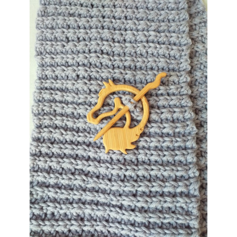 Arklys. Medinės sagės