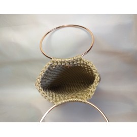 Rankinė nerta Rankinė nerta