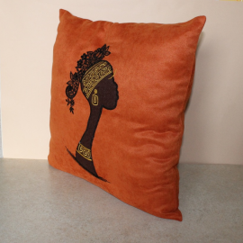 Siuvinėta pagalvė "Afrika 3"