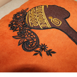 Siuvinėta pagalvė "Afrika 3"